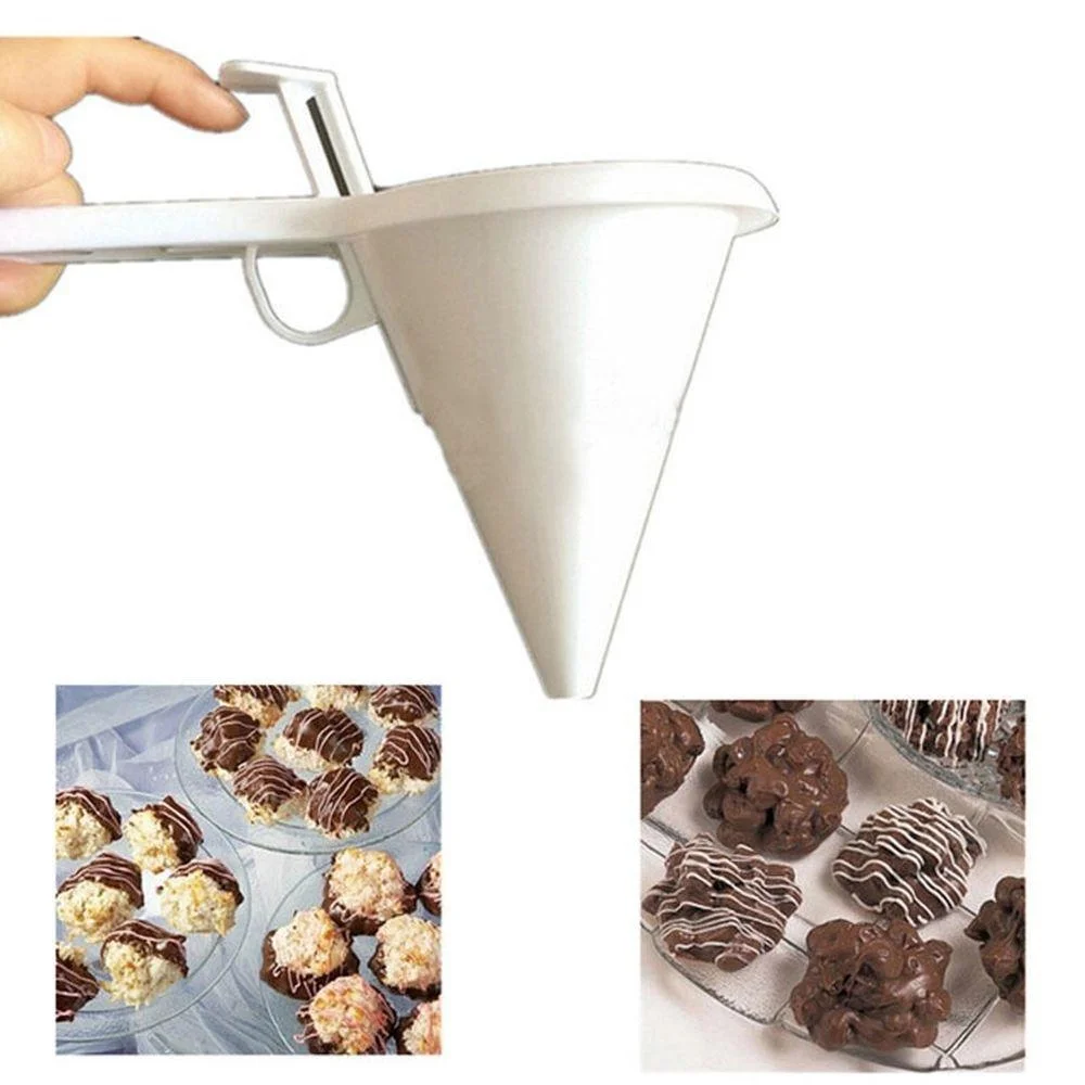 1Pcs Kitchen DIY Convenient Chocolate Candy Icing Funnel Mold White Foodgrade Plastic Pancake Cream Batter Dispenser Molds