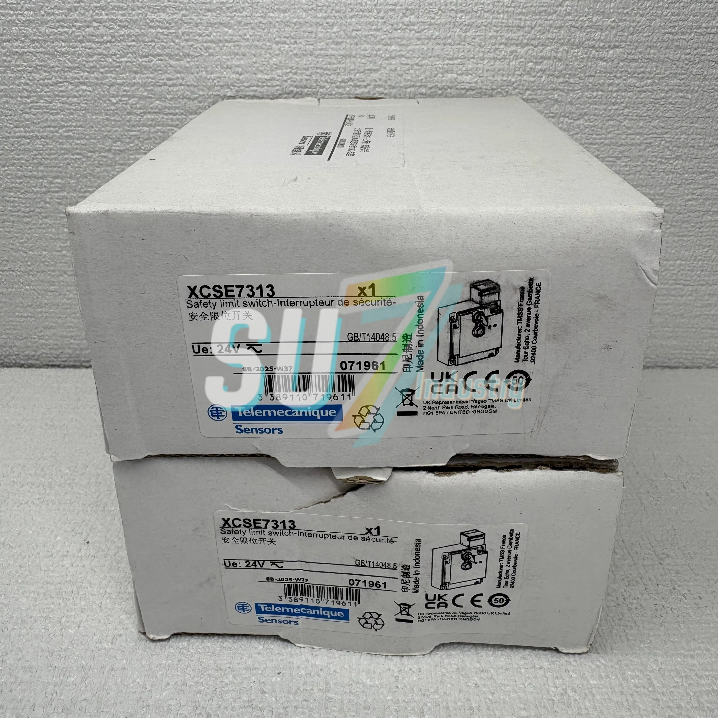 XCSE7313 안전 도어 래치 XCSE7313 새로운 오리지널 제품