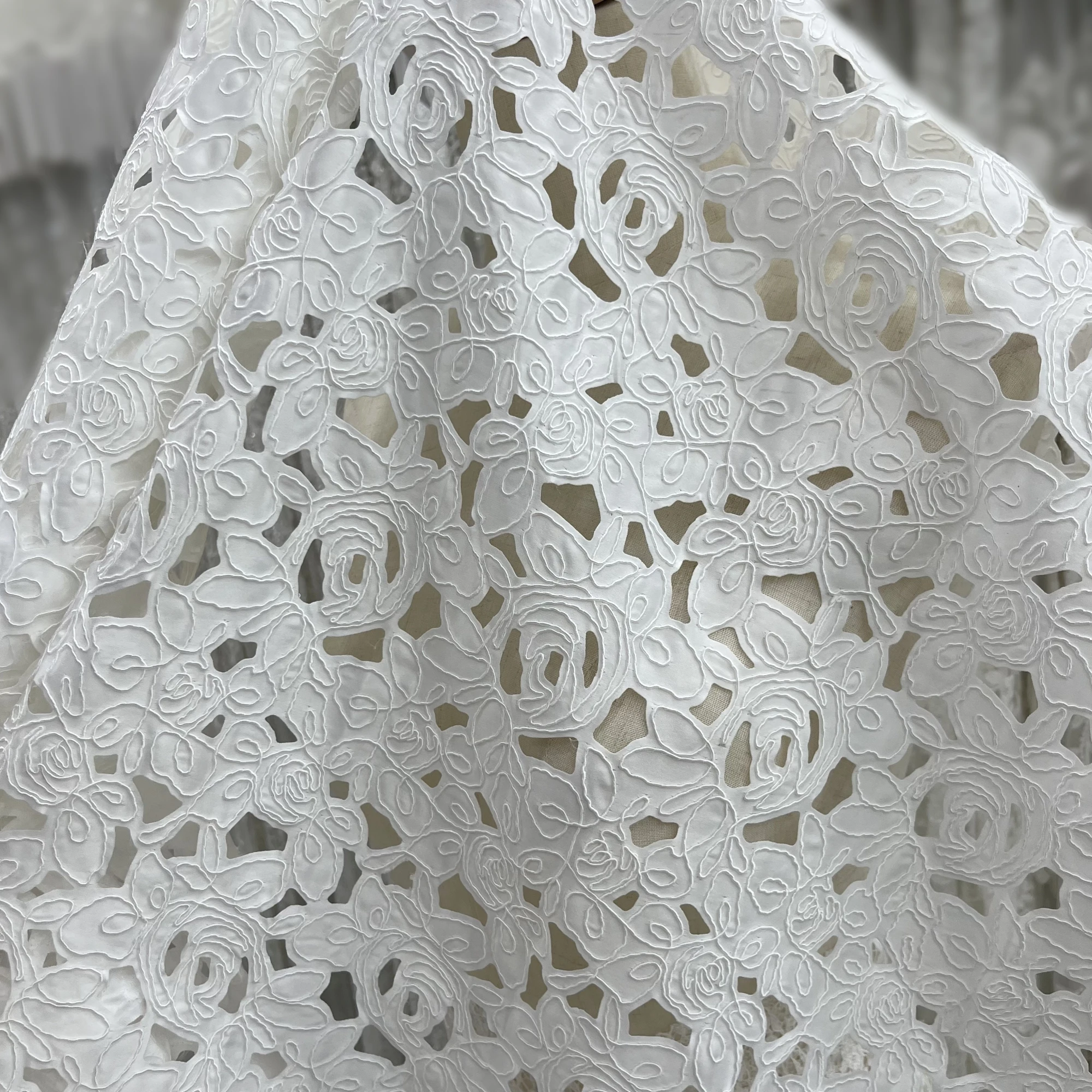 Simple Cut-Out Design Satin Lace Embroidery Wedding Dress Design Fabric, Designer Clothing Fabric
