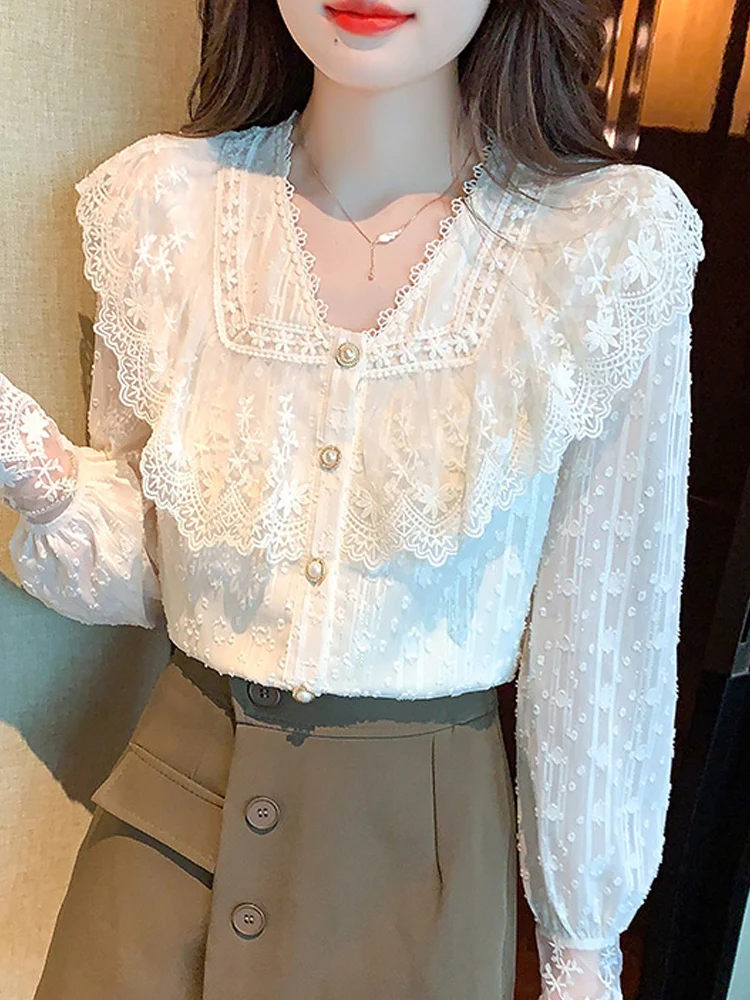 ［完売商品］Vneck lace blouse ànuke online store（アンヌーク） / Vneck Lace BlouseVneck