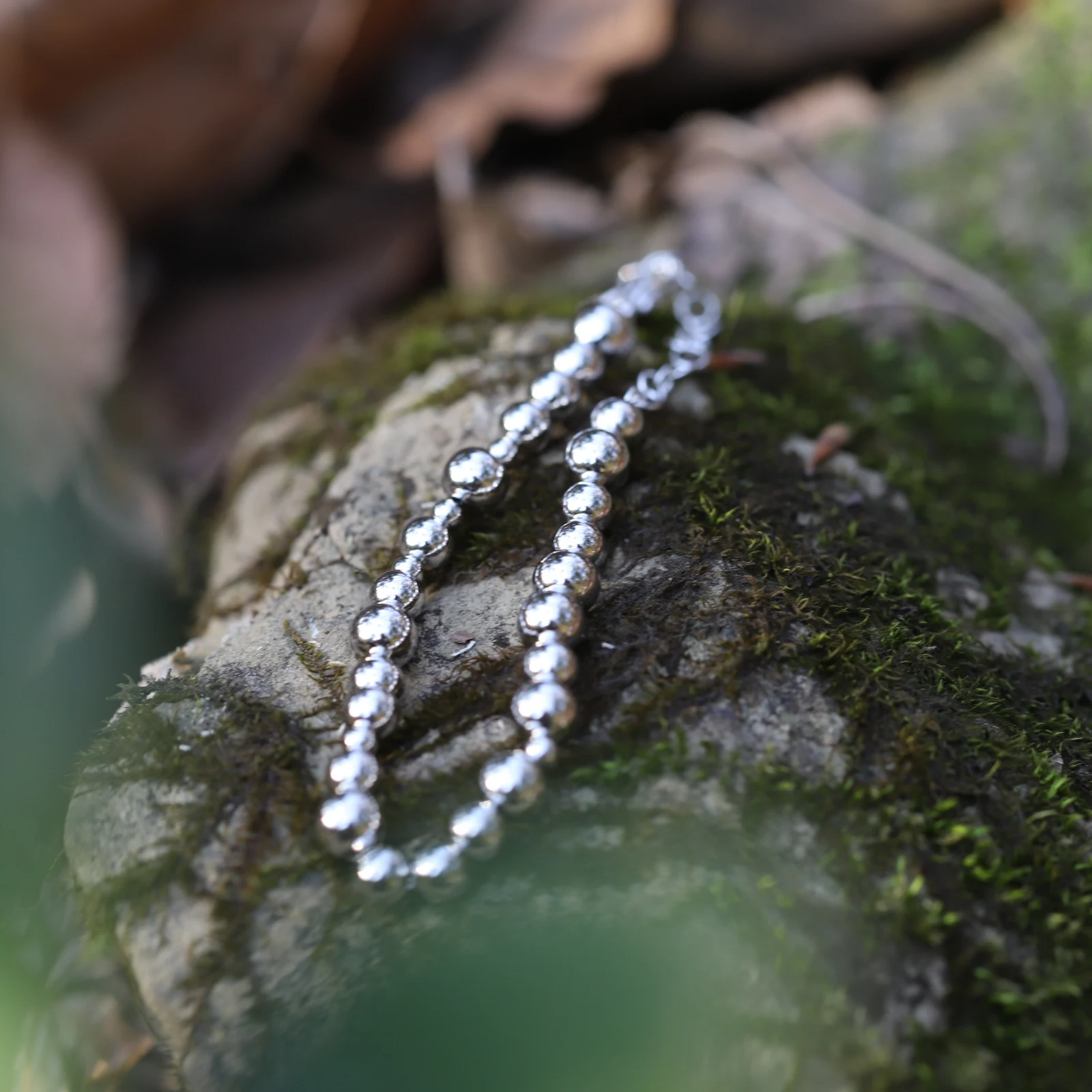 

Женский браслет из чистого серебра 925 пробы, с круглыми бусинами