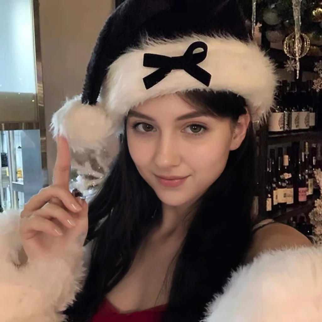 Slide image caf2307a271d46019c713d873abee593