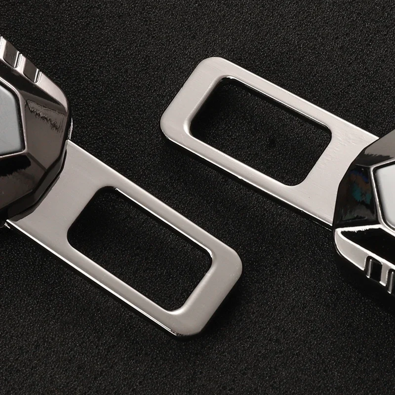 For Lynk Co 05 01 02 03 06 Lynk-Co Car Seat Belt Locker Carabiner Extender Insurance Belt Insert Buckle