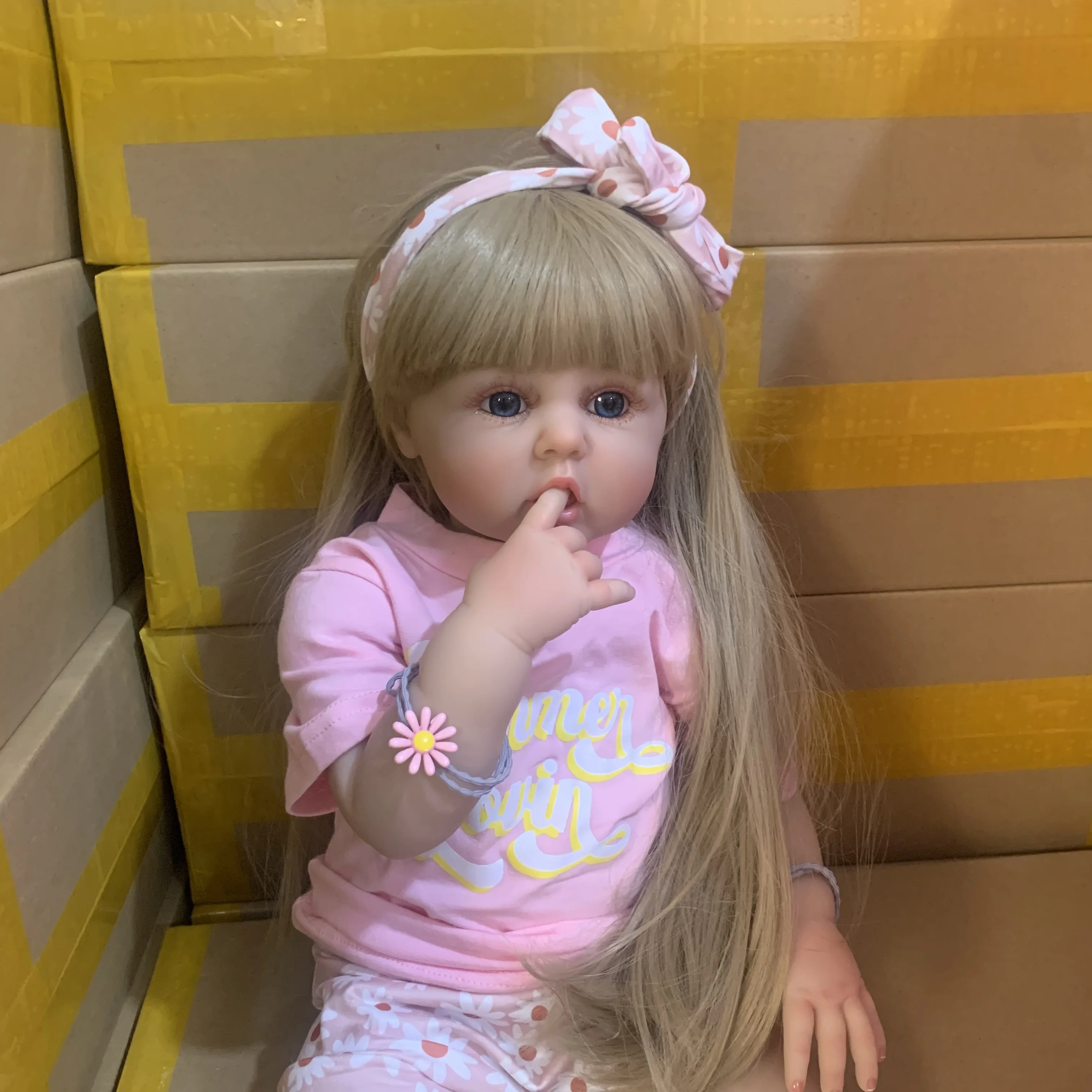Silicone Reborn Toddler 60cm Doll Toy For Girl Lifelike Vinyl Princess Baby With Cloth Body Bebe Birthday Gift Dress Up Boneca 3