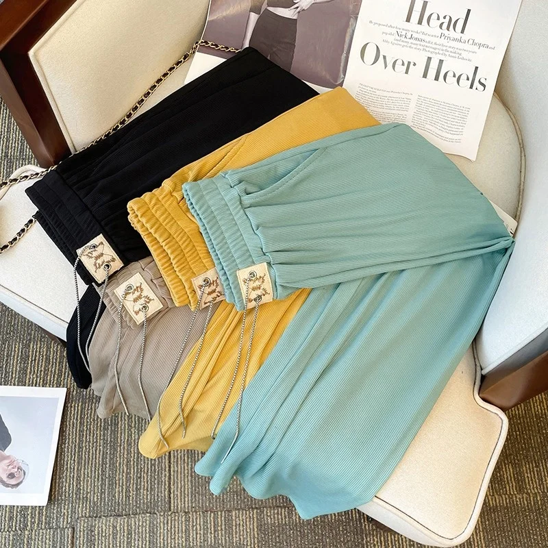 플러스 사이즈 통통한 시원한 바지 여름 느슨한 얇은 얼음 실크 캐주얼 바지 여성 한국 스타일의 다재다능한 스트레이트 와이드 다리 바지 