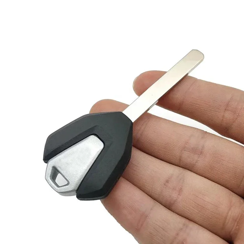 Motorcycle Keys Motorcycle Key Accessories Motorcycle Key Head CFMOTO motorcycle 250SR 250NK 650MT 650NK 650GT 700CLX 800MT new version embryo key uncut blank replacement key