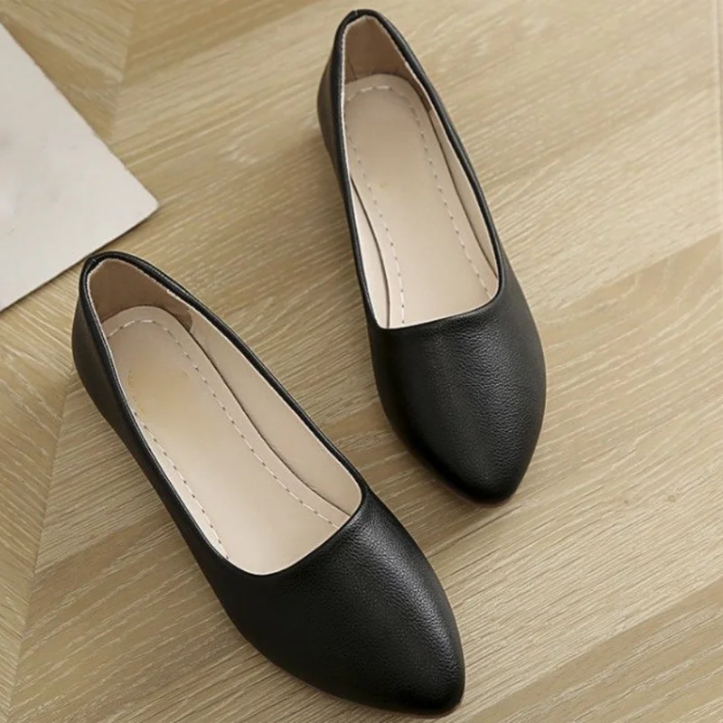 

New women's shoes pointed toe flat soft sole casual women's shoes