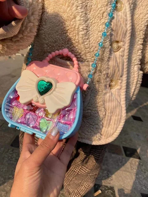 Kids' Dress-Up Toy Set: Makeup Kit, Bowknot Handbag, Jewelry Crossbody Bag | Ideal Gift for Party, Birthday, Christmas 1
