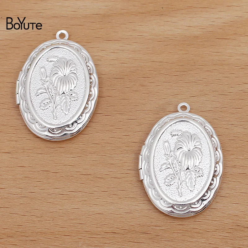 Oval floating locket deals