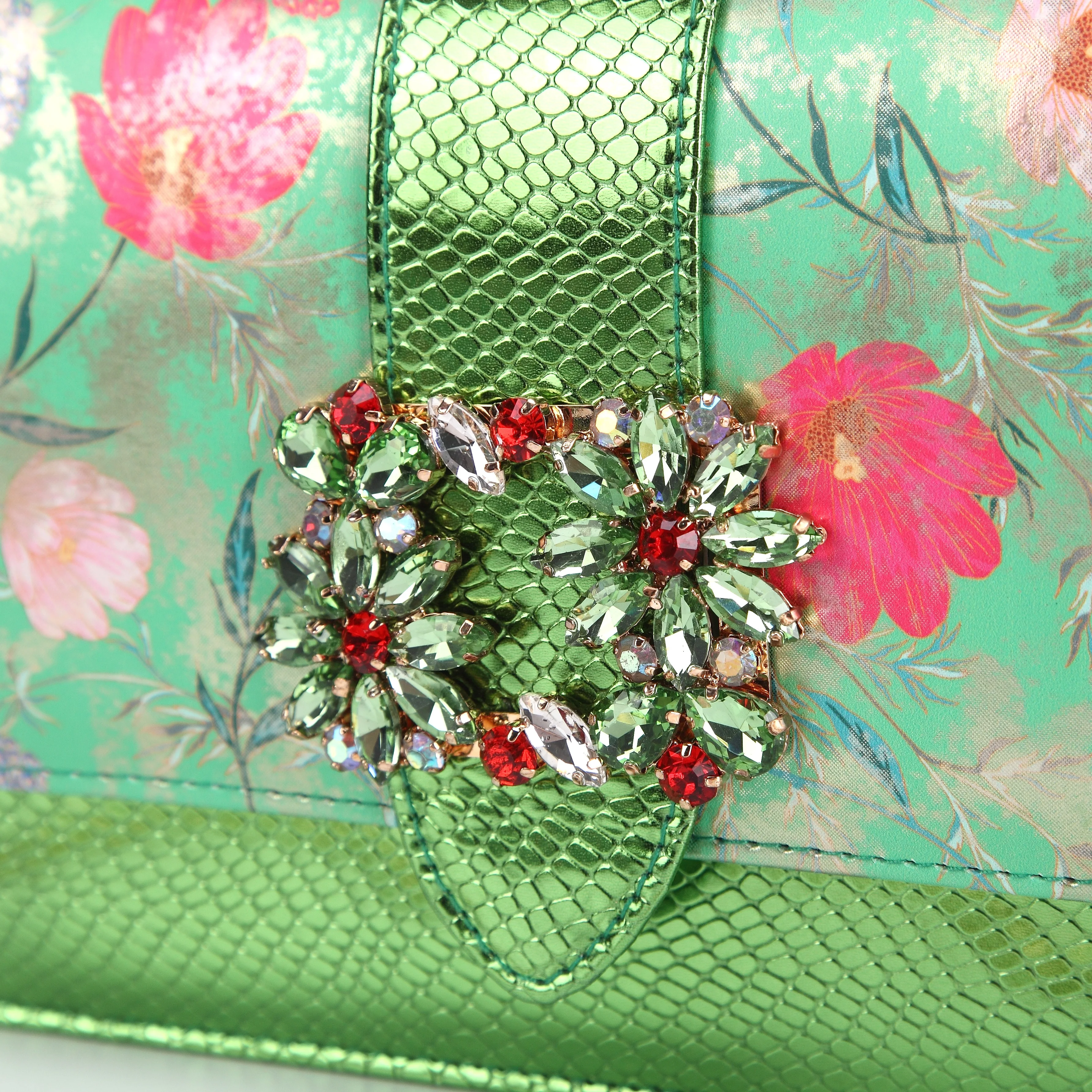 Women High Heels Sandals Printing Flower Material with Rhinestone Italian Design Coffee Color Pointed Toe Shoes and Bags Set