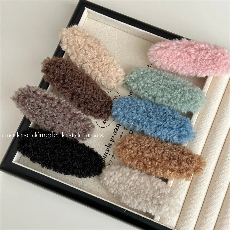 New Faux Fur Hair Clip Oval Geometric Lamb Fur Furry Barrettes Solid Color Hairpins Women Hair Accessories Side Pin