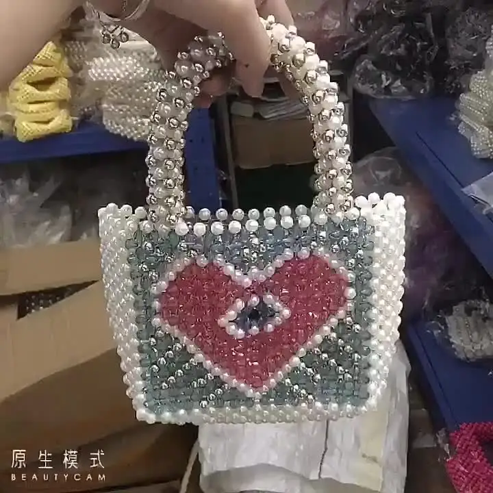 HUMAN MADE heart beaded bag 赤と青セット HUMAN MADE HEART BEADED BAG - メルカリ