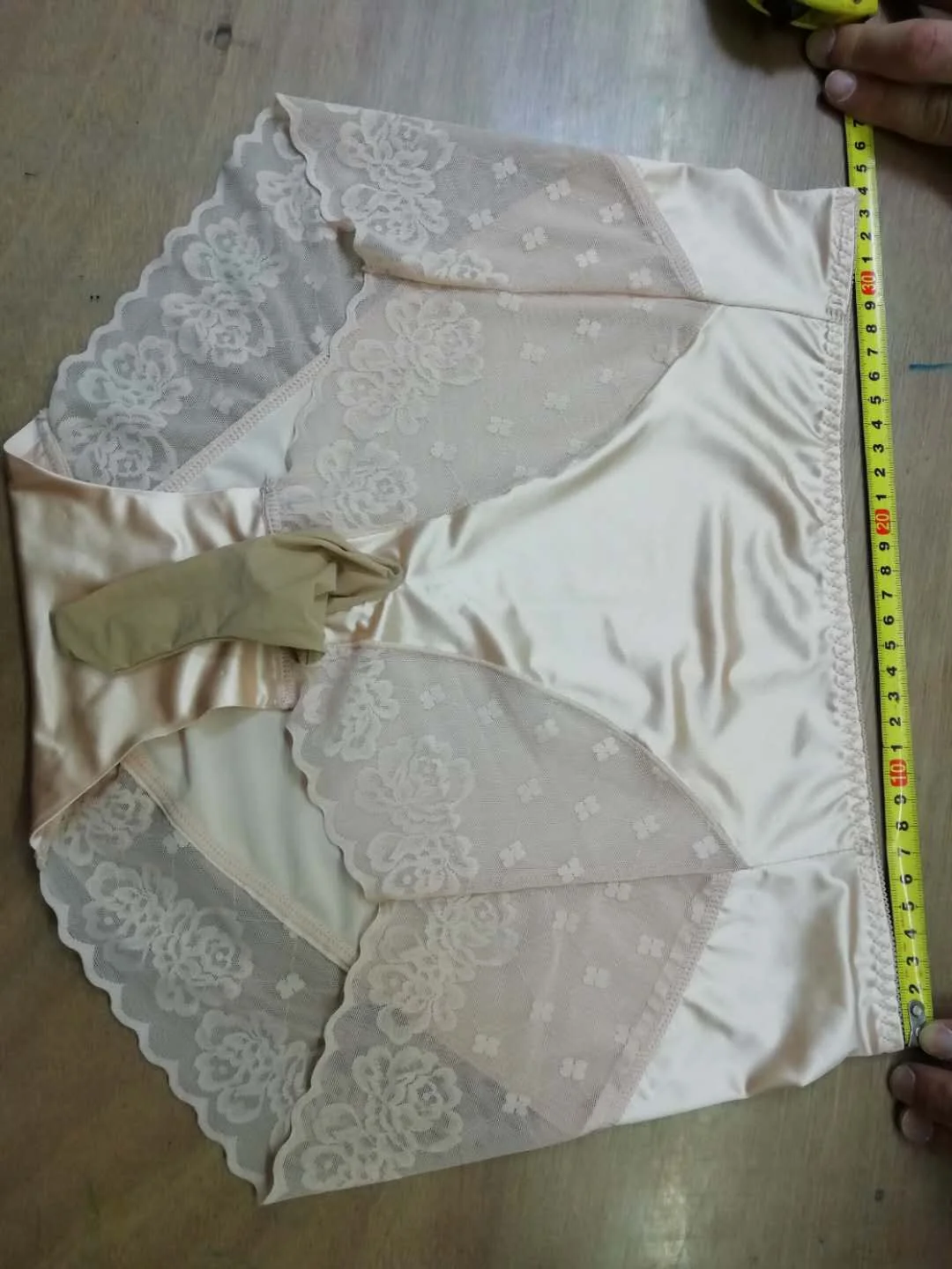 Рисунок 2 - Трусы-брифы мужские атласные