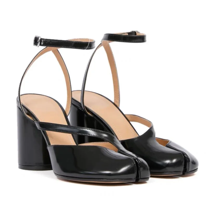 Crossed Ankle Belt Buckle Split toe Sandals - Wearing Style