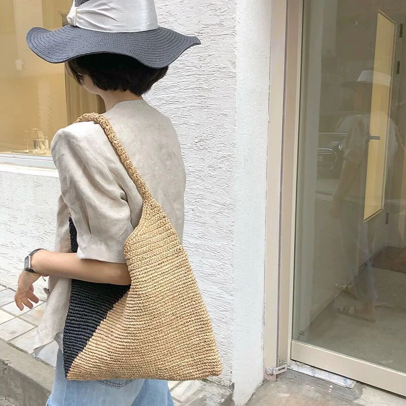 High end women's hand woven bag [20 pieces]