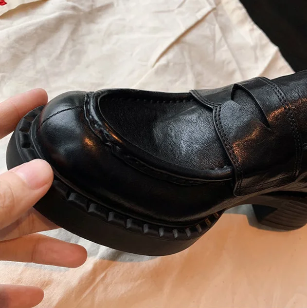 Βρετανικού στιλ μοκασίνια με ένα πόδι σε σχήμα αλόγου, καινούργια χειροποίητα μικρά δερμάτινα παπούτσια για γυναίκες, με χοντρές σόλες,_voghion.com