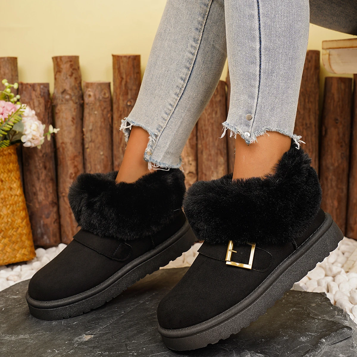 Metal Belt Buckle Fashion Snow Boots Women 2025 Winter Luxury Faux Fur Ankle Boots Warm Short Plush Non Slip Brand Shoes Woman