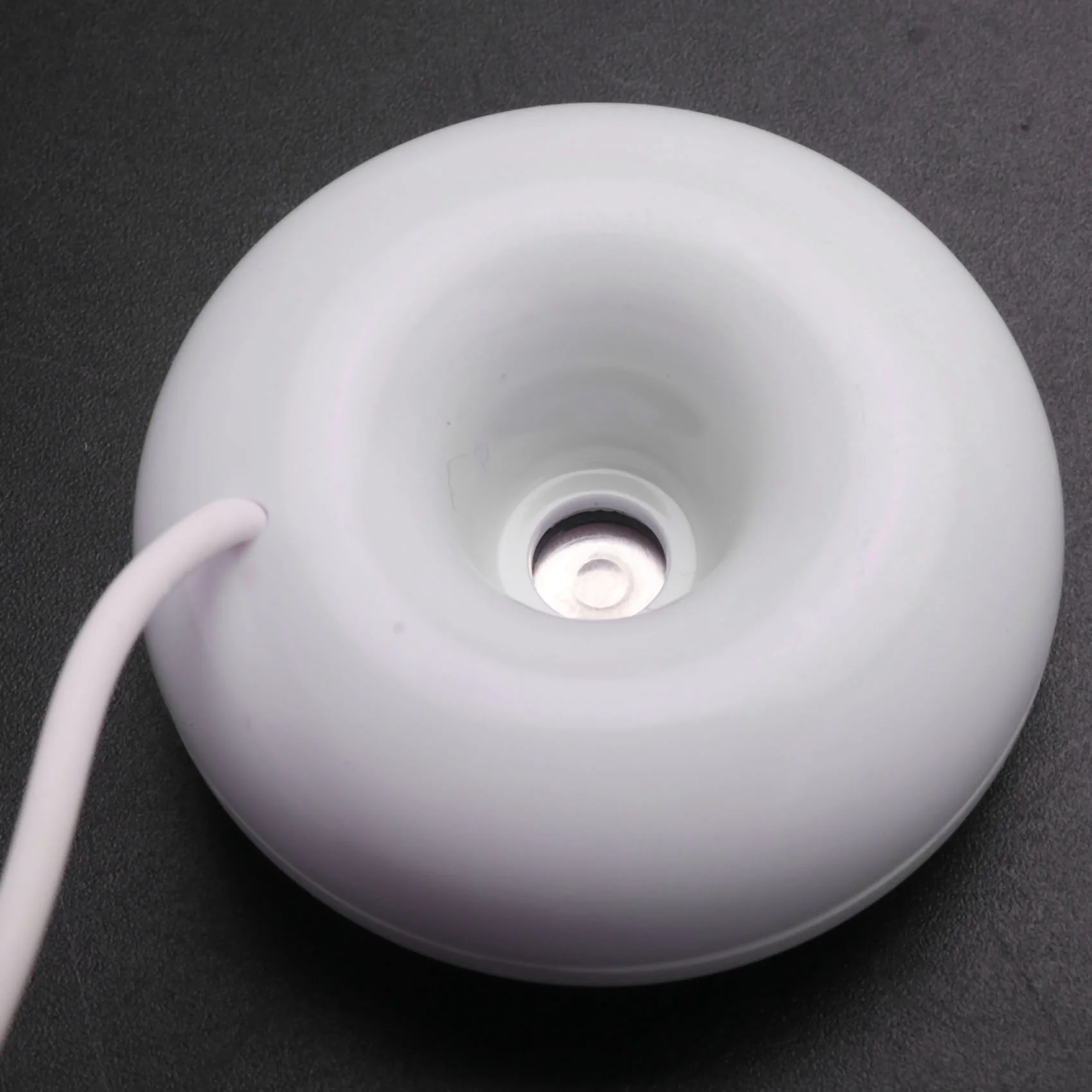 White donut humidifier usb office desktop mini humidifier portable air purifier white