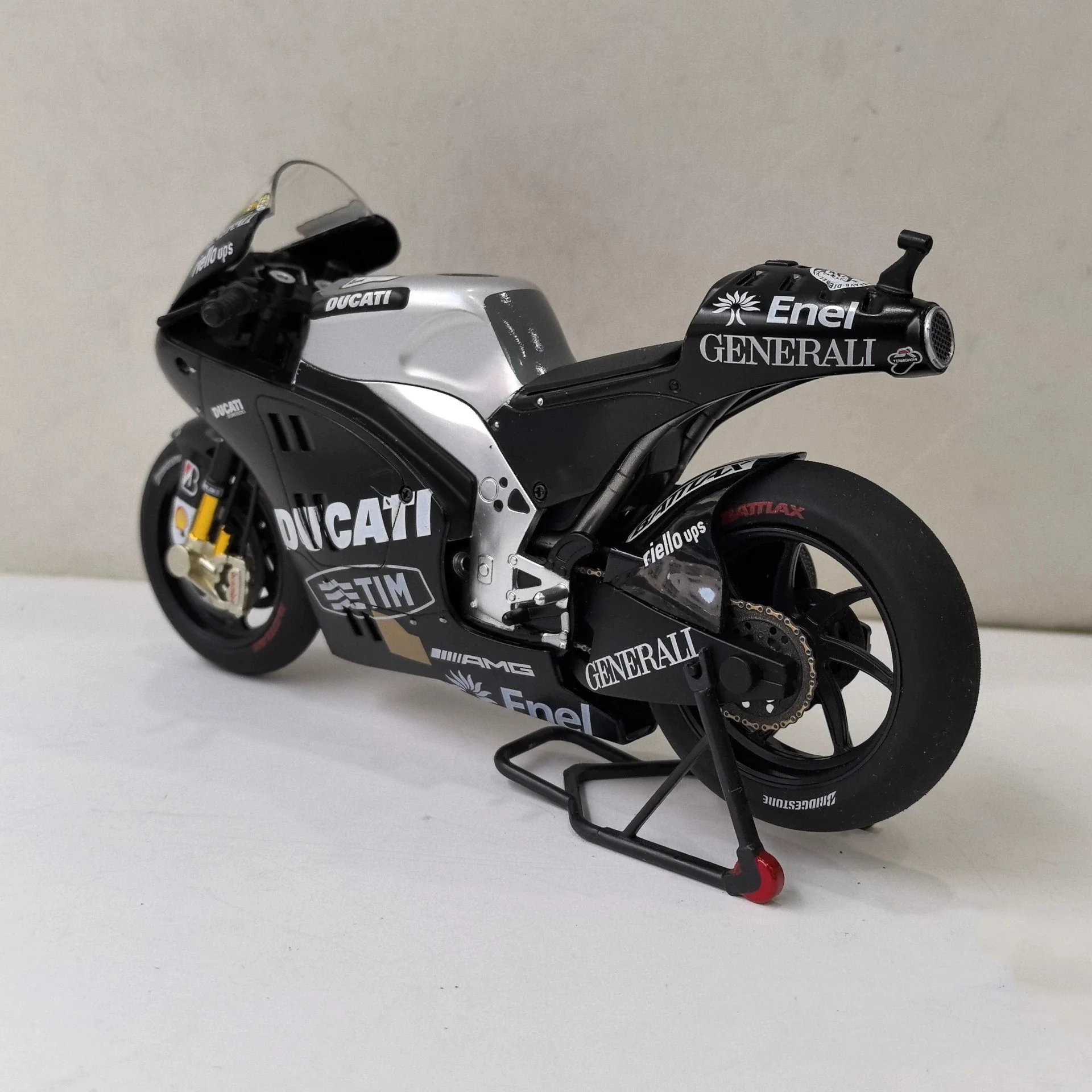 MINICHAMPS 1:12 valentino rossi Modèle Diecast Moto Yamaha M1-YZR