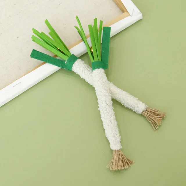 3pcs Simulated Scallion Shape Cat Toys with Natural Silver Vine Stick Pet Pet Chew Toys Cat Teething Products Cat Teasing Toy 5