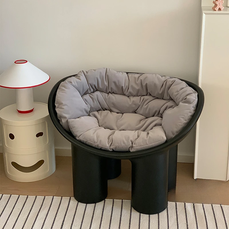 

A minimalist elephant chair, modern creative backrest chair, leisure children's lounge
