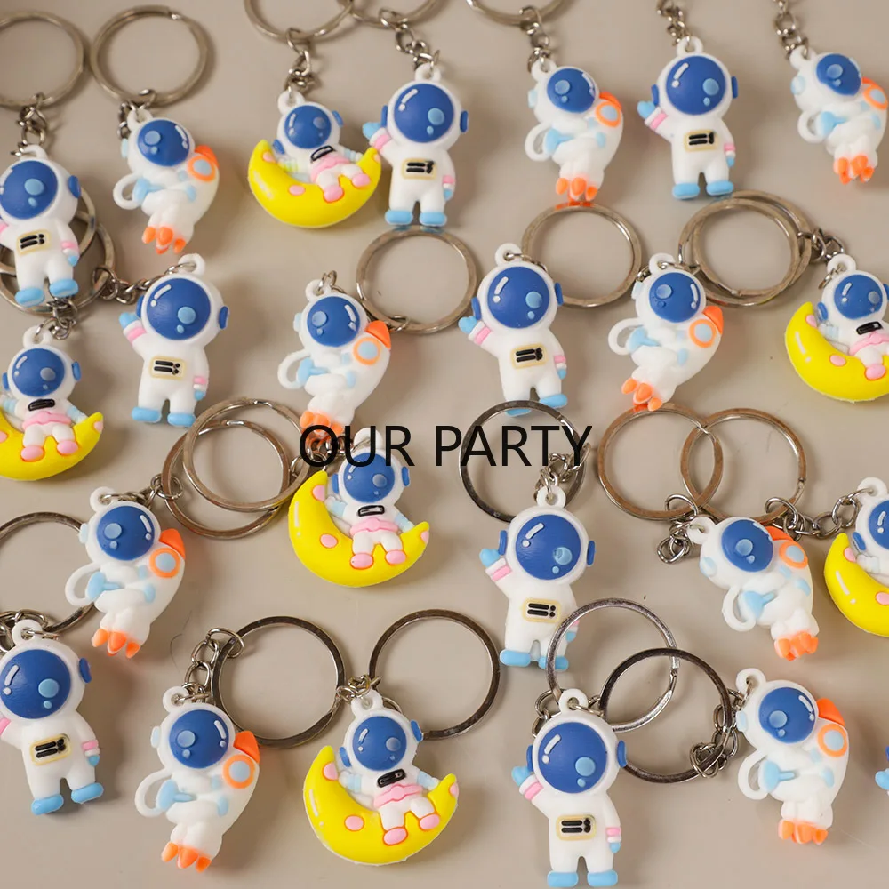 10 Stück Cartoon Weltraum Astronauten Thema Schlüsselanhänger Rucksack Anhänger für Kinder Geburtstag Partybevorzugungen Schulgeschenke Pinata Füllstoffe