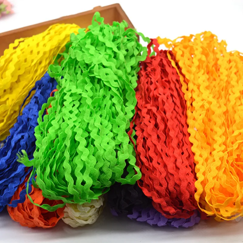 GORGECRAFT 27 yard/25 m Rick Rack Trim Nastro Caffè Scuro Onda Cucito Piegatura Frange Trim 5mm/0.2 pollici per Cucito Fai Da Te Artigianato Matrimonio Abito Da Sposa Abbellimento Decorazione