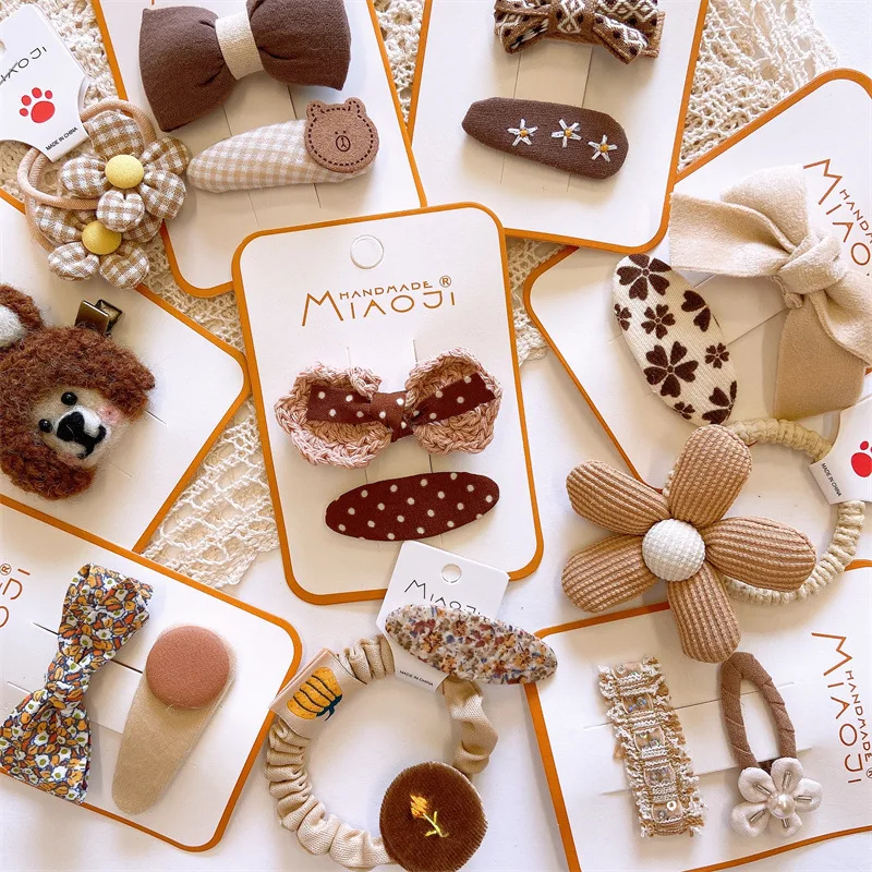 

Korea Sweet Cute Children Hair Clips Matte Cartoon Fruit Plant Fabric Embroidery BB Hair Clips for Girl Fashion Hair Accessories