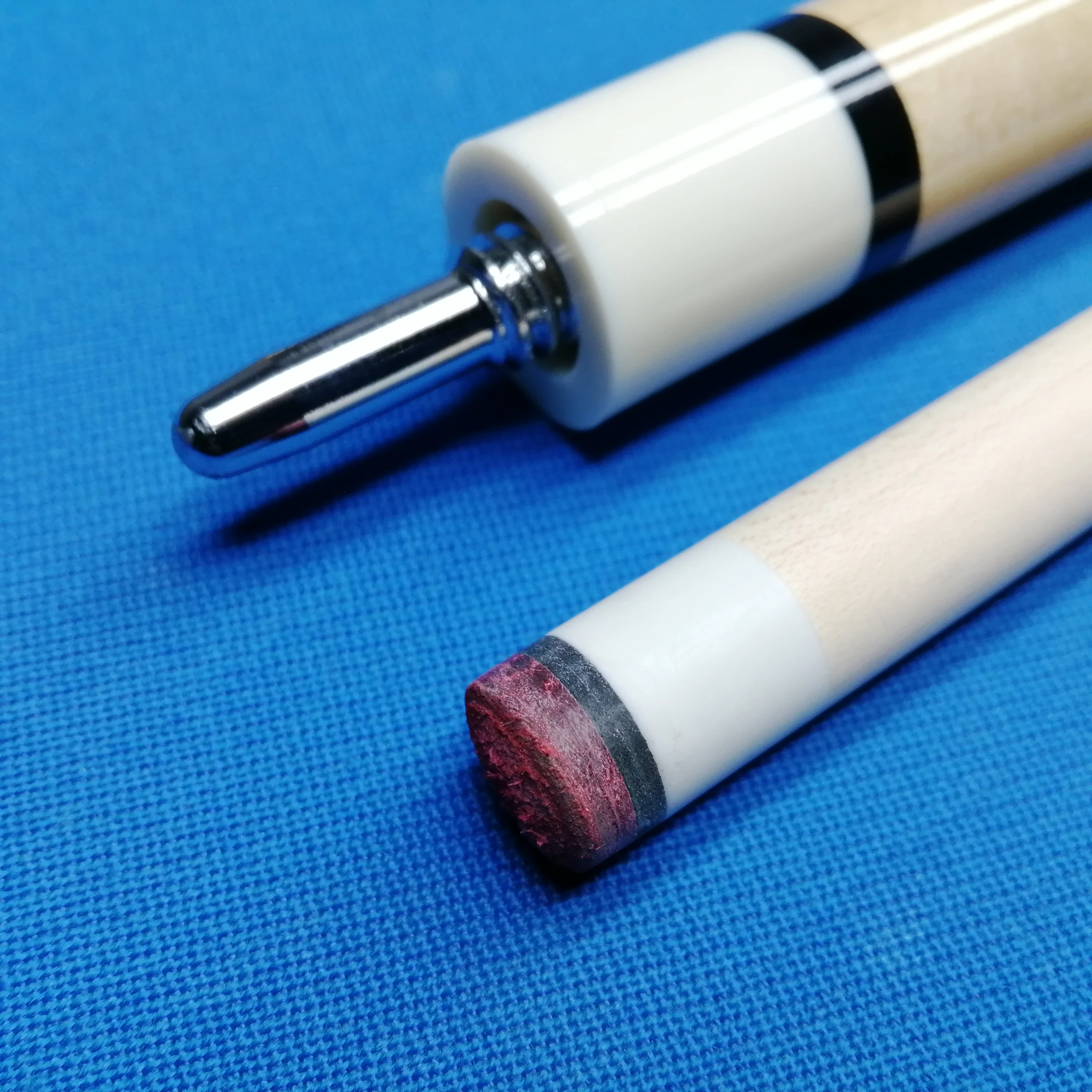 High Performance Billiards Club Selected Maple Wood Club Suitable For Smooth Hitting Of Beginners And Advanced Players