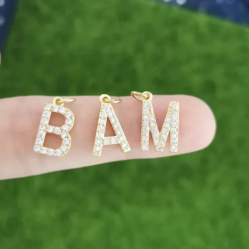 Qmhje-9 x 15 مللي متر الأبجدية إلكتروني قلادة ، قل...