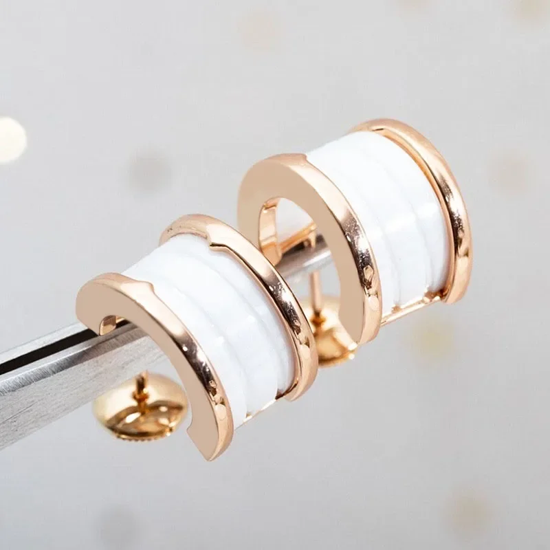 

Европейские классические розовые золотые черно-белые керамические серьги для женщин темпераментные модные роскошные Брендовые женские ювелирные изделия в подарок