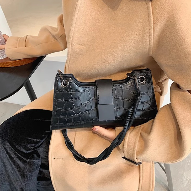 

Premium Sense Shoulder Armpit Bag Female 2024 New Tide Fashion Niche Design Pu Leather Texture Casual Crossbody Small Square Bag