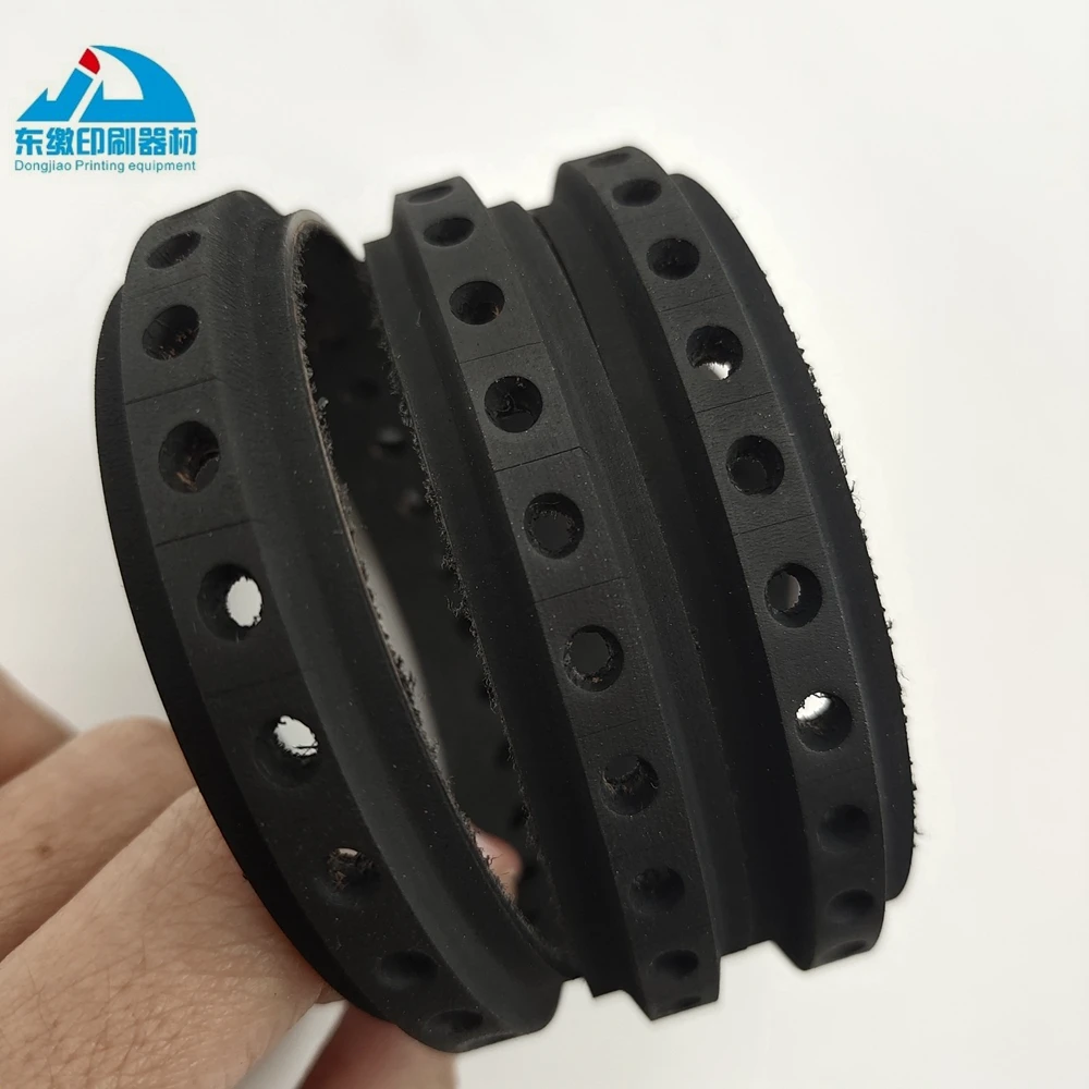 Slow Down Belt For Komori LS40 G40 Printing Machine Suction Belt For Komori GFH-8310-902
