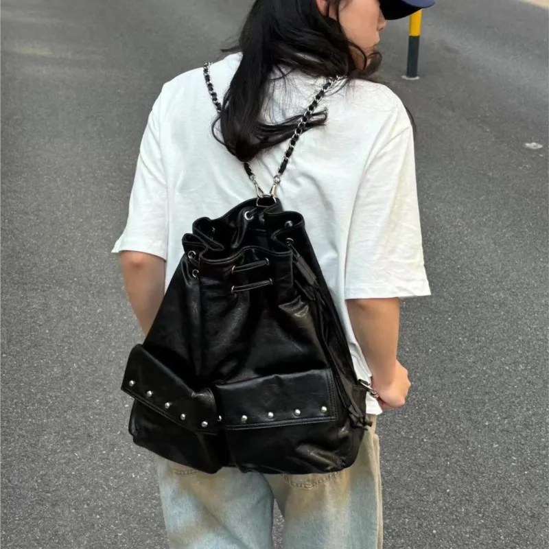 Harajuku Solid Color Chain Backpack Women Drawstring Studded Leather Large Capacity Backpack Ladies Fashion Y2k Mochilas Mujer
