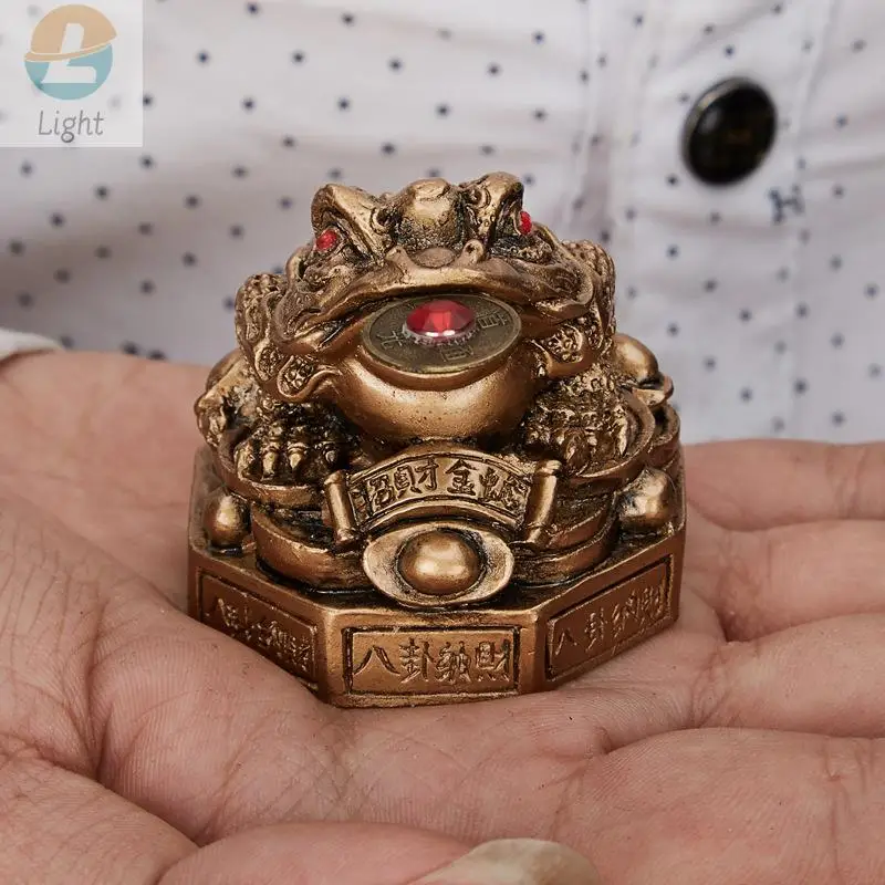 Lucky Gifts Feng Shui Toad Money LUCKY Fortune Wealth Chinese Golden Frog Toad Coin Home Office Decoration Tabletop Ornaments