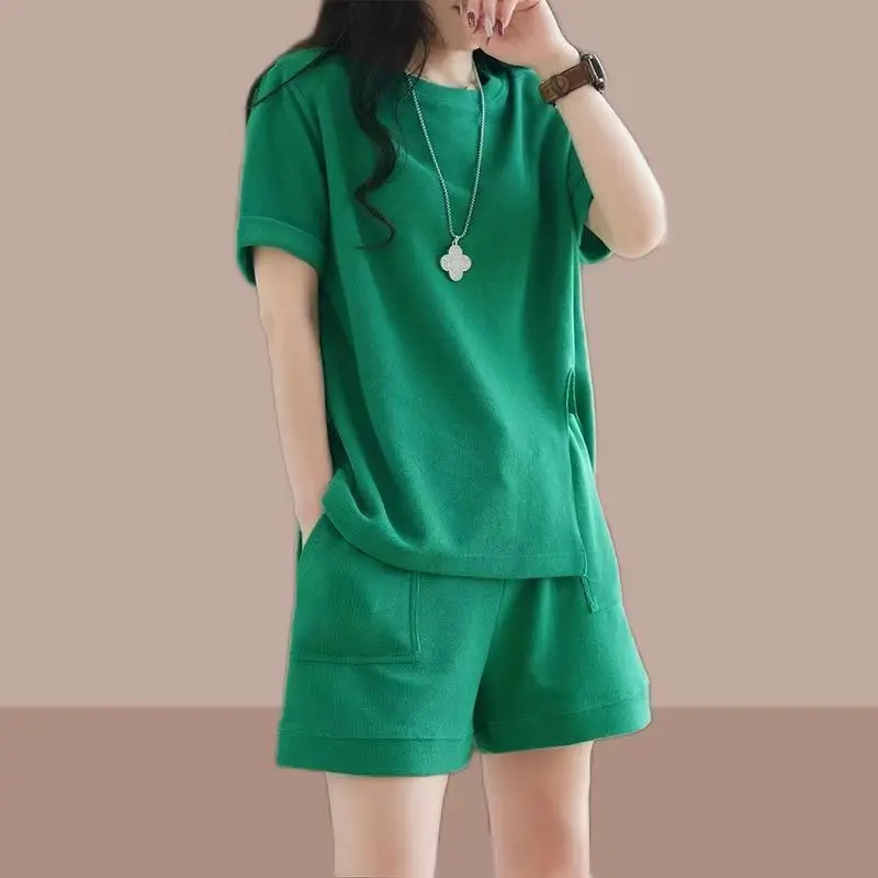 

2023 Summer New Women's Two-piece Fashion Casual Solid Color Shorts Loose Literary and Artistic Retro Short-sleeved Round Neck