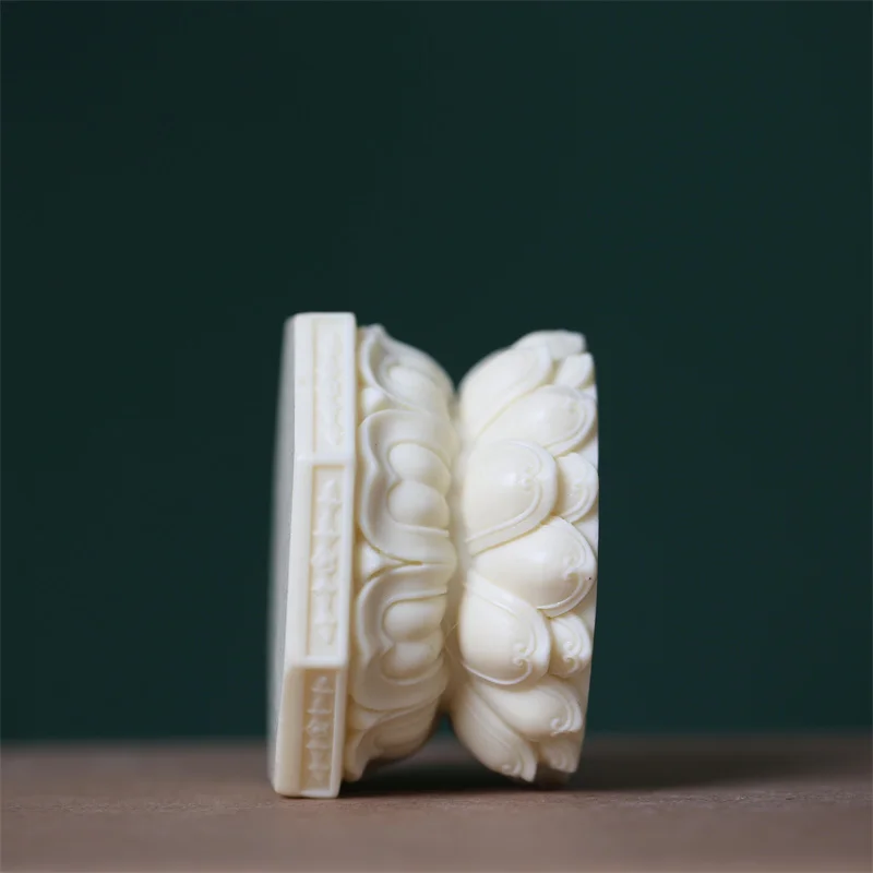 Ivory Fruit Lotus Base Mat, Guanyin Bodhisattva Place, Lotus Platform Mat