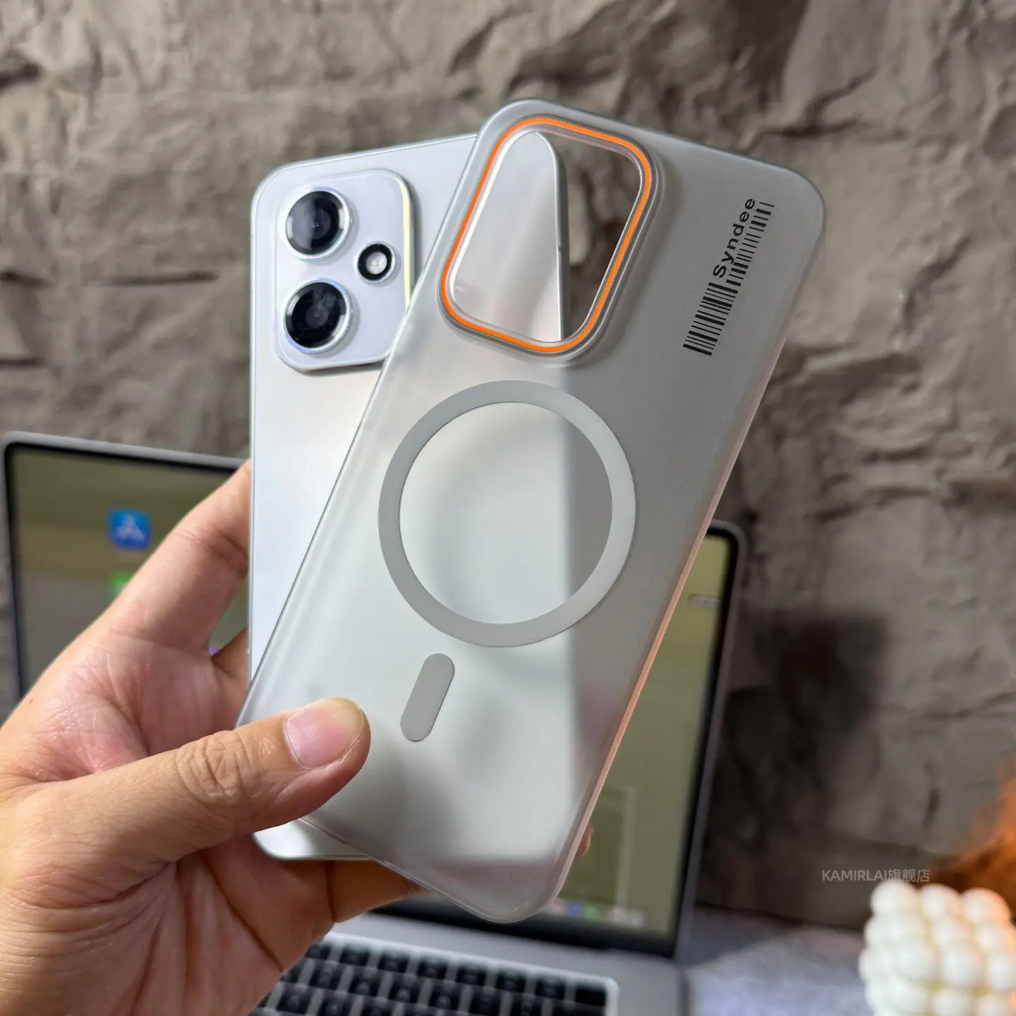 Slim Skin Feel Magnetic Wireless Charging Case with Anti-Fingerprint Shockproof Protection