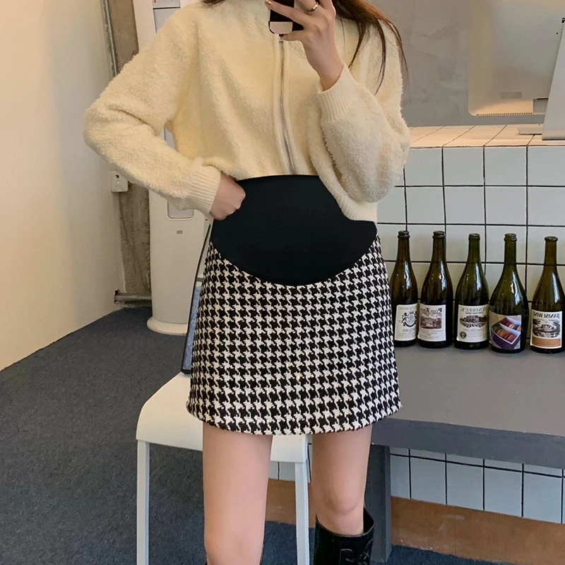 Pregnant Women Autumn Clothes Belly Skirts Vintage Plaid Maternity Empired Woolen Skirt Leopard Striped Pregnancy A-Line Skirts