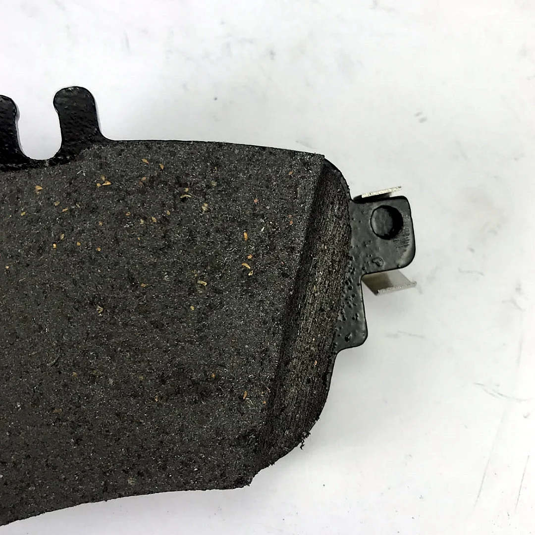 A0004209800 Brake Pads for Mercedes Benz W213 C257 A0004206000 A0004206100 A0004209700 A0004209800 New Original Car Maintenance