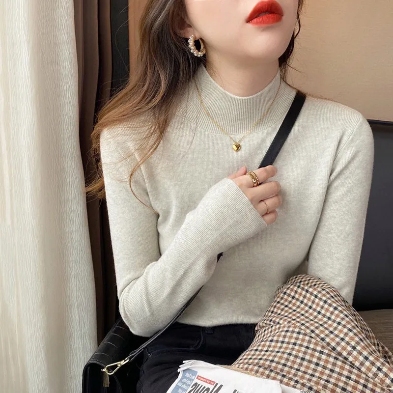 سترة نسائية بياقة مدورة شتاء 2025 ريترو مع بطانة م...