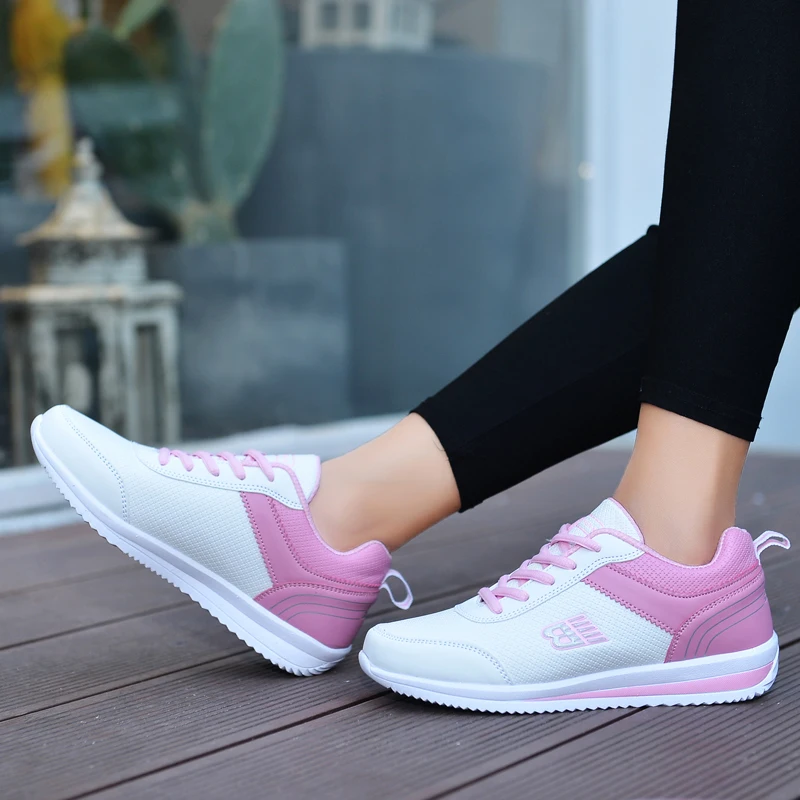 PlatiNum Running Shoes lightweight construction