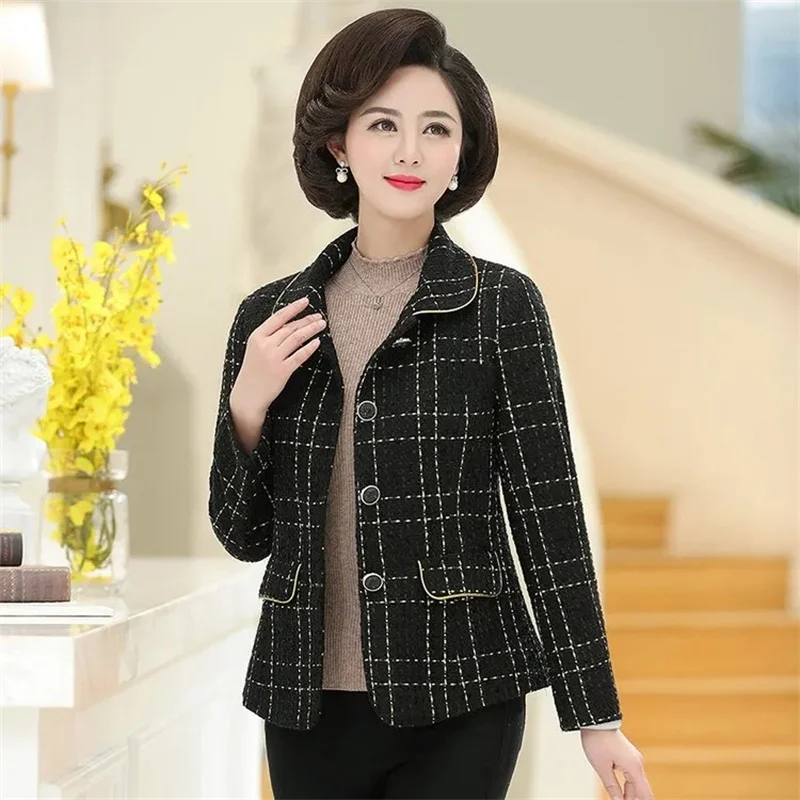Mother spring short Jackets with Lining 2022 new wool coat  elderly women's autumn fashion suit jacket Button blazer female Tops