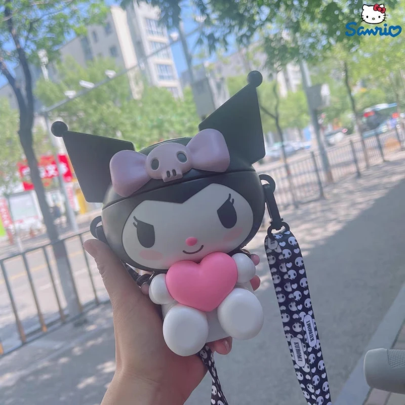 산리오 사랑스러운 쿠로미 물컵, 만화 팝콘 양동이, 애니메이션 귀여운 플라스틱 휴대용 주전자, 여고생 사랑스러운 선물, 650ml 