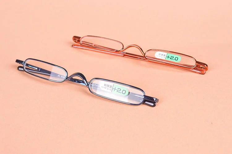 Brightzone Women's Reading Glasses showing anti-reflective lenses
