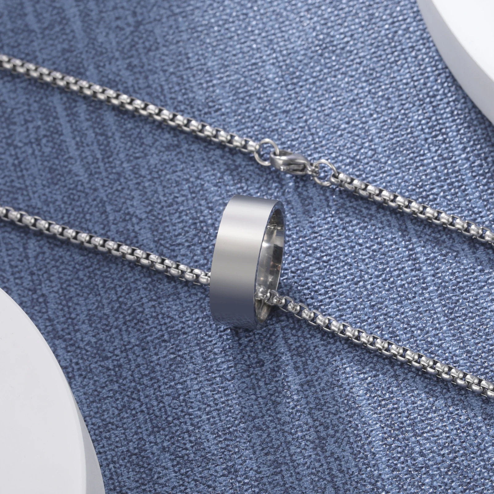 Skyrim Wide Circular Ring Pendant Stainless Steel Necklace for Men Fashionable and Minimalist Birthday Engagement Gift Jewelry_voghion.com