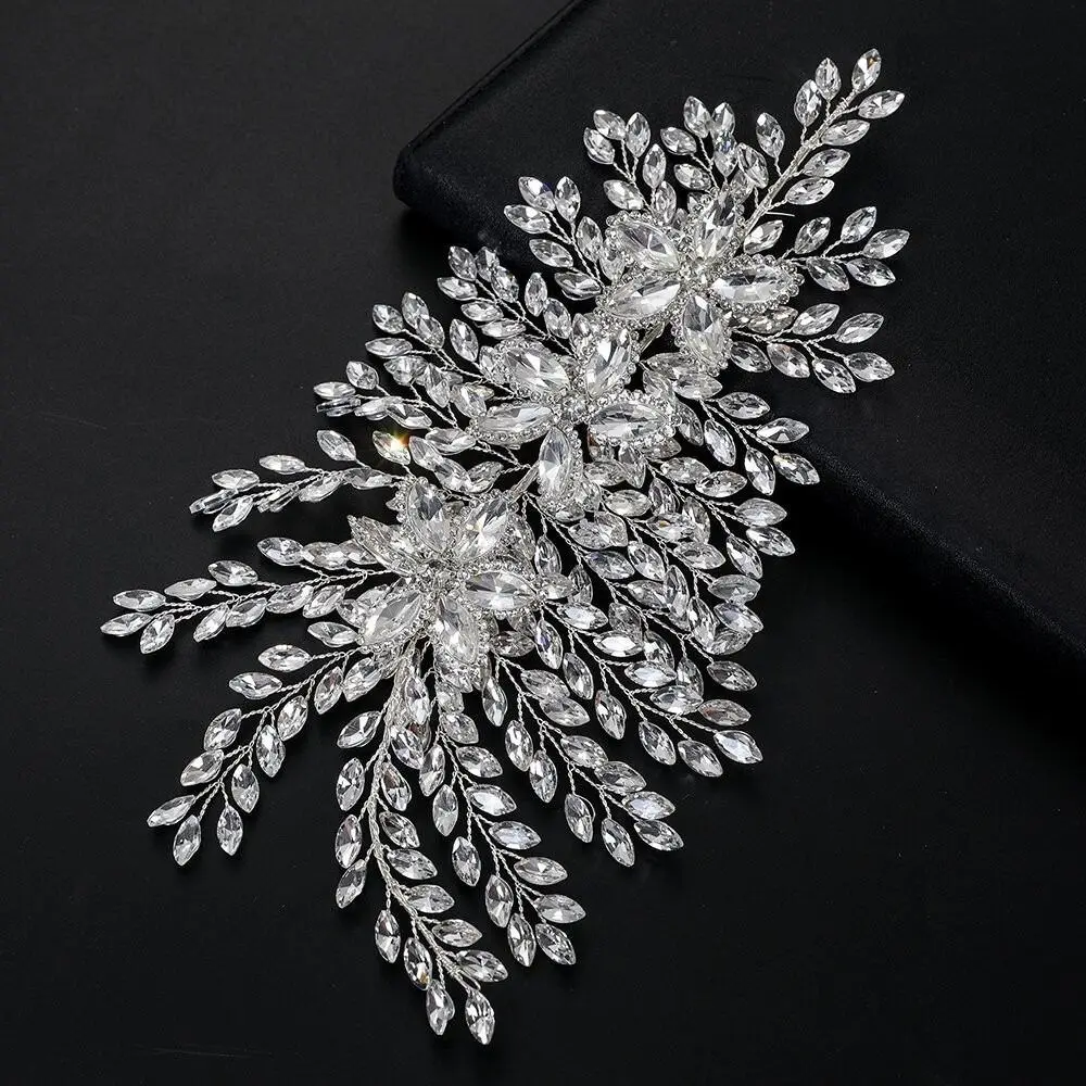 Sprankelende haarband met elegant bladmotief, bruidshaaraccessoire, luxe haarversiering met strass-steentjes voor dames._voghion.com