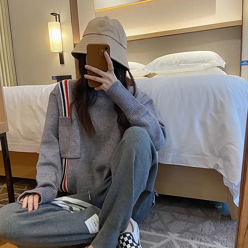 

Autumn and winter new TB thickened college style striped big pocket pullover women's loose lazy wind knitted sweater