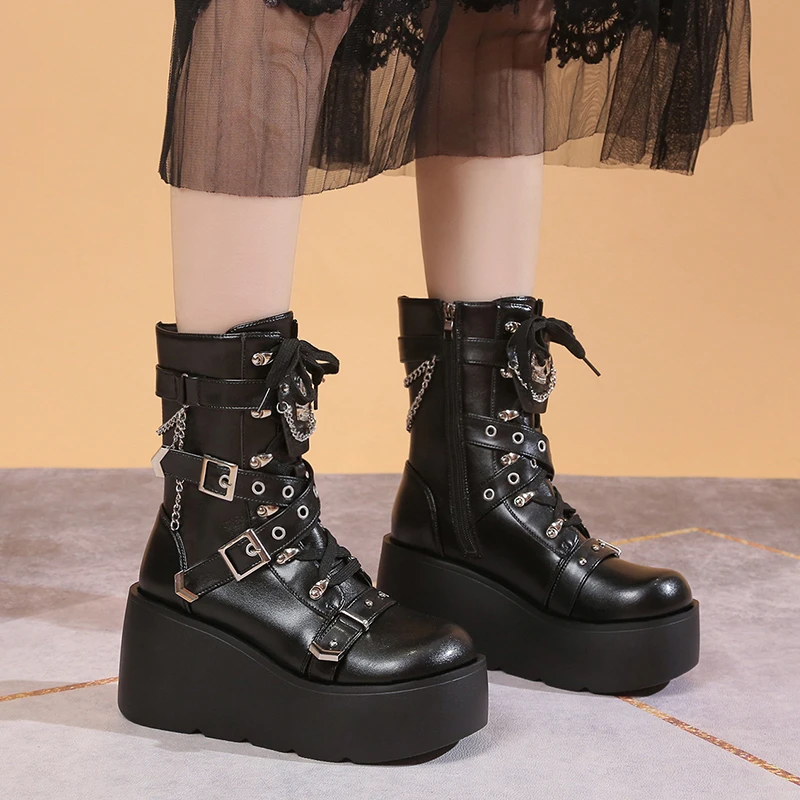 

Y2K Punk Gothic Boots for Women Fashion Chain Chunky Platform Ankle Boots Woman Pu Leather Wedges Rivets Motorcycles Botas Mujer