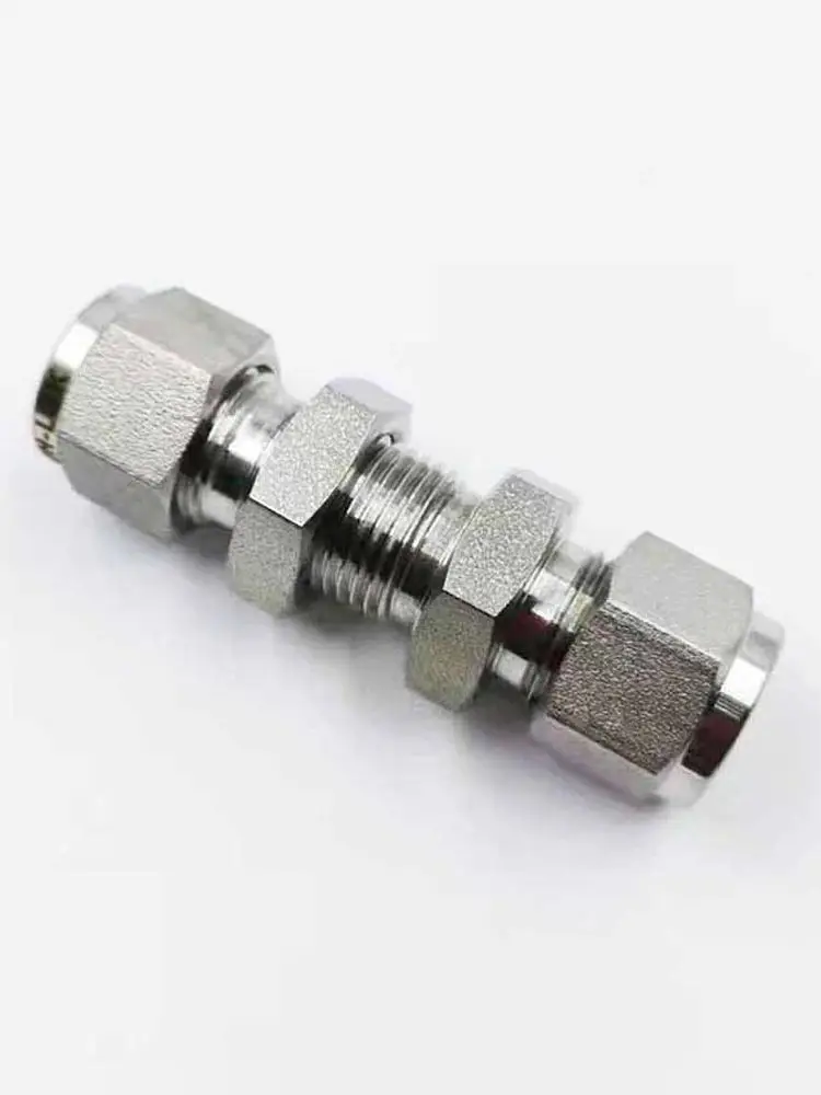SS-600-61BT, Stainless Steel Tube Fitting, Bored-Through Bulkhead Union, 3/8 in. Tube OD, Can Combination with Swagelok